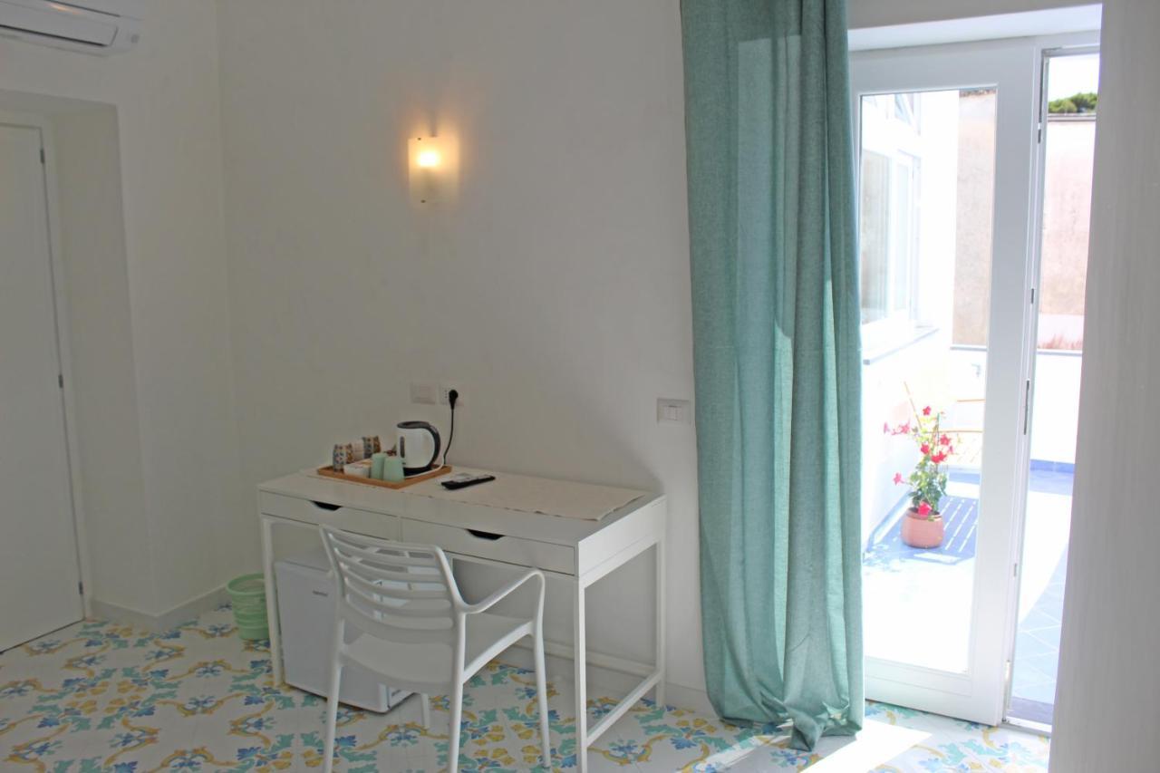 B&B Casa Angelina 阿纳卡普里 外观 照片