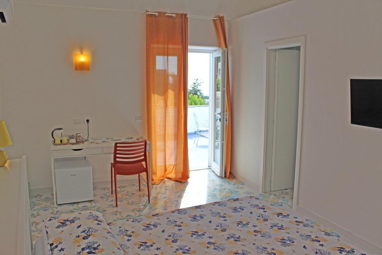 B&B Casa Angelina 阿纳卡普里 外观 照片
